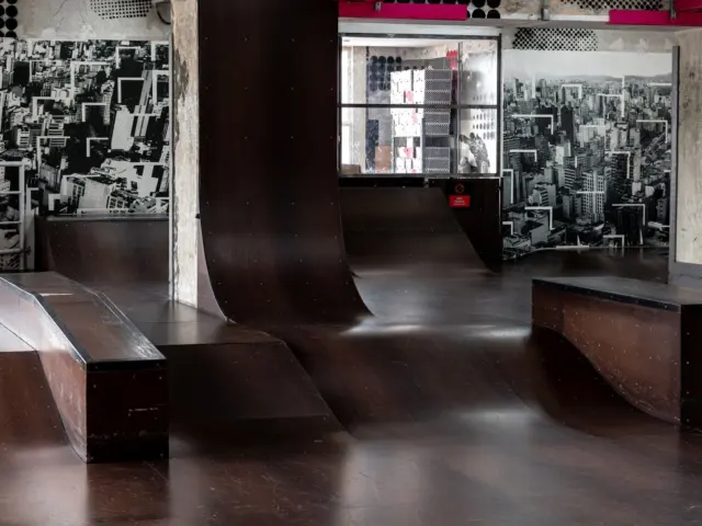 Winter Skateboarding Calgary: Indoor and Dry-Day Options